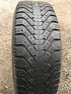225 65 17 Goodyear UltraGrip 500