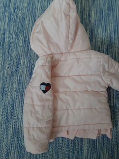 Куртка на осень Tommy Hilfiger. 98 см состояние ид