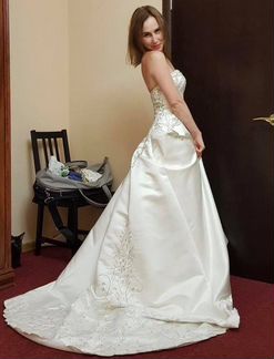 Свадебное платье Golden Rain Collection