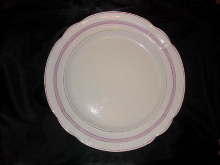 Блюдо круглое ие Кузнецов в Волхове 1913-1918г