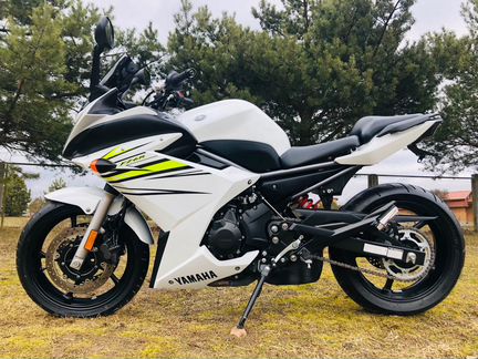 2009 Yamaha FZ 6R 22000 KM