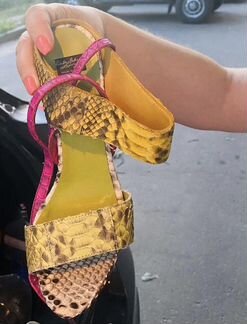 Итальянские красивые босоножки