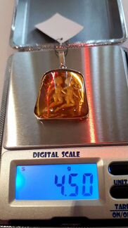 Золотой кулон 585 пр.янтарь