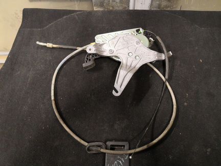 Педаль ручника с тросом Mercedes W212 A2124200885