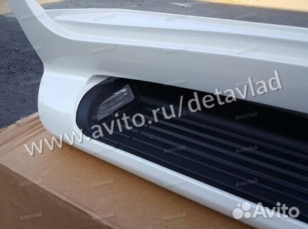 Подножки с подсветкой Lexus LX570 белые (перл)