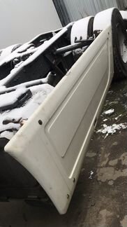 Сполер меж осевой Мерседес актрос