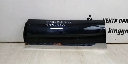 Молдинг двери задний правый Volkswagen Touareg 2