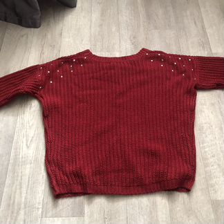 Красный оверсайз свитер женский