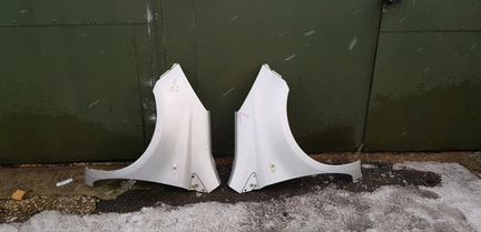 Nissan note e11 крыло переднее