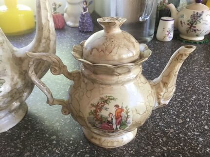 2 чайника. Декор