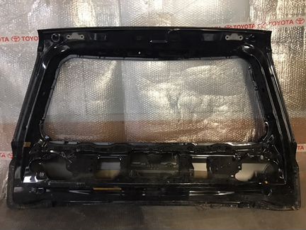 Дверь багажника. Toyota Land Cruiser 200