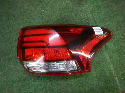 Фонарь правый внешний Mitsubishi Outlander 3 (2015