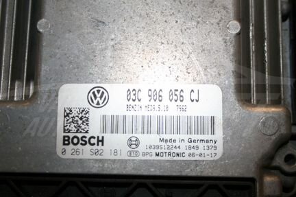 Блок управления двигателем Volkswagen Touran
