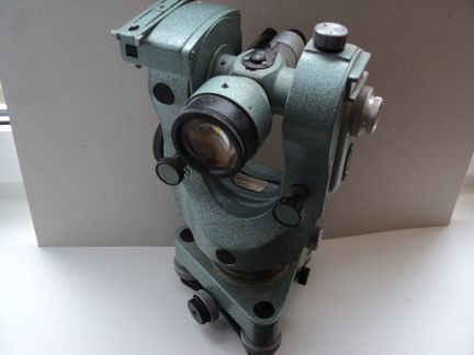 Теодолит тт4