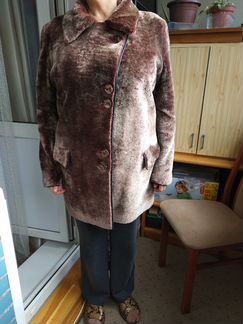 Меховая куртка из мутона