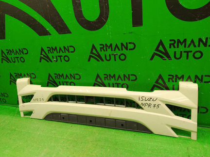 Решетка радиатора Isuzu Elf 2018