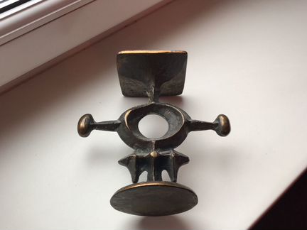Подсвечник