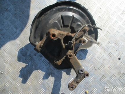 Поворотный кулак задний Skoda Octavia A5 1Z