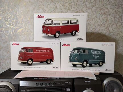 Volkswagen T1b и T2a 1/18 Schuco