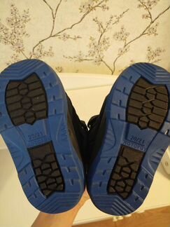 Детские ботинки