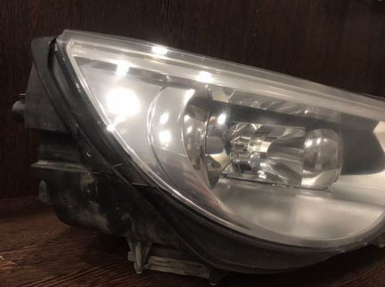 Фара правая Volkswagen Tiguan 5N 2.0 T cawa