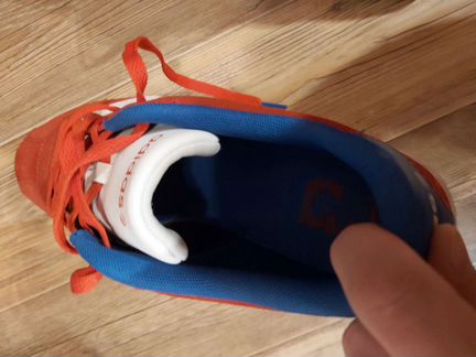Кроссовки красные adidas neo