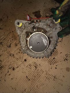 Генератор Volkswagen Golf V 2007г