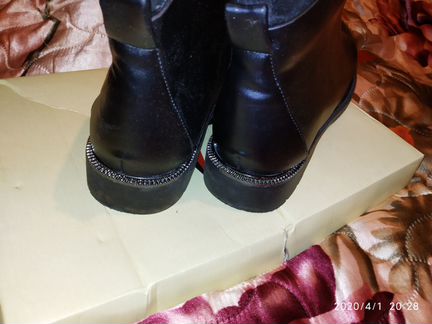 Ботинки 40