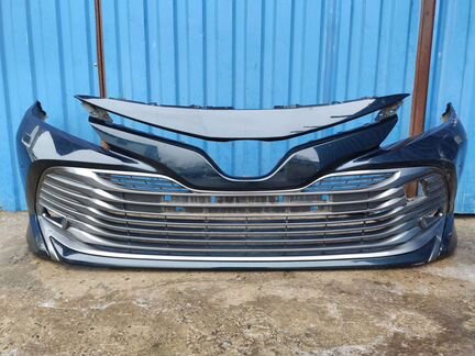 Бампер Toyota Camry 70 передний оригинал