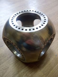 Сфера из нержавеющей стали
