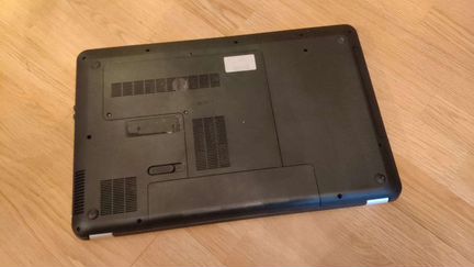 Ноутбук HP i5 17
