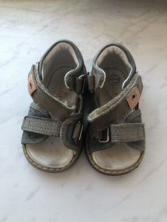 Сандали Perlina размер 19