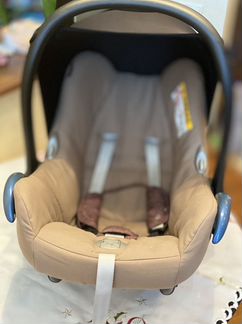 Детское автокресло от 0-13кг Maxi Cosi с системой