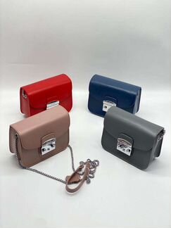 Новая женская сумка клатч на цепочке