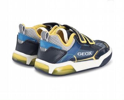 Кроссовки Geox 32 размер Новые