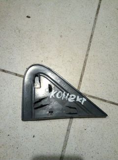 Уголок зеркала передний правый Ford Transit