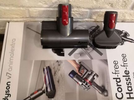 Турбощетка Dyson Animal и щетка для мебели