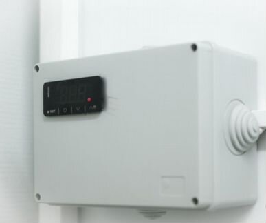 Холодильник для цветов