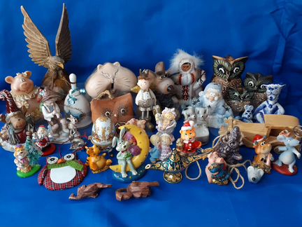 Фигурки сувениры копилки колокольчики