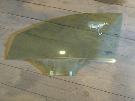 Стекло боковое Ssang Yong Actyon New