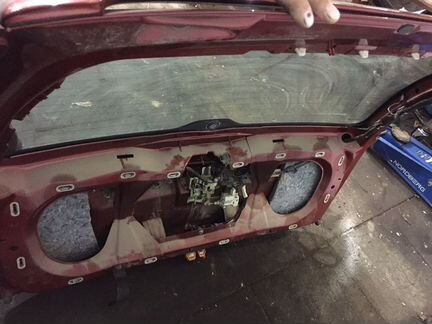 Крышка багажника Octavia Tour