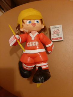 Советская игрушка,Хоккеист