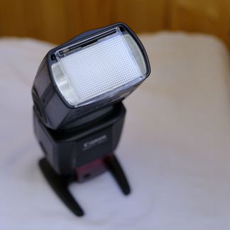 Вспышка Canon Speedlite 580EX II- 10 000