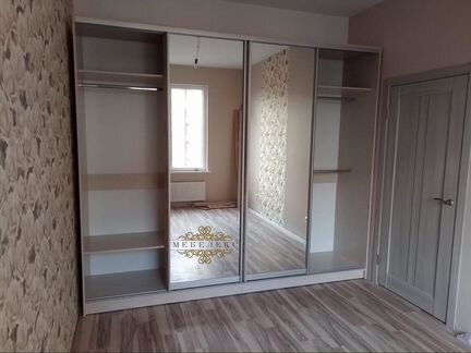 Шкаф-купе с зеркалом. Шкаф купе на заказ