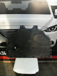 Пыльник двс передний Mazda 6 GJ 2.0 2014
