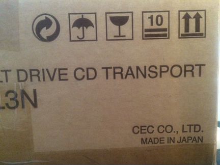 Двух блочный CD-проигрыватель C. Е. C