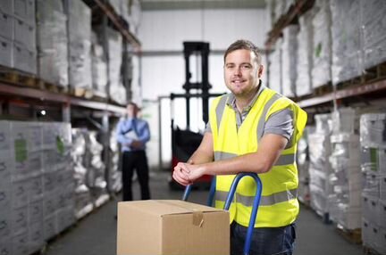 Вахтовый метод Комплектовщик без опыта 15 смен