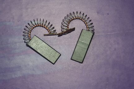 Щётки для электродвигателя стиральной машины