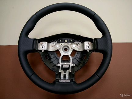 Кожаный руль Nissan Juke / Ниссан Жук