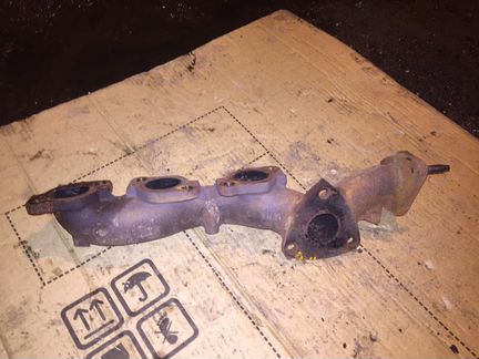 Коллектор выпускной правый Range Rover Sport